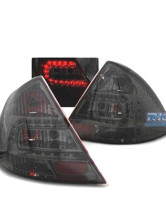 FANALI A LED FORD MONDEO MK3 00-07 OSCURATI