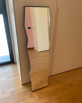 Specchio Ikea ondulato