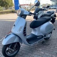 Vespa gts