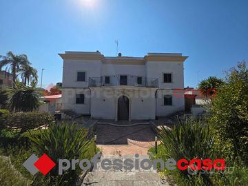 Villa o villino Taranto [Professionecasa2056VRG]