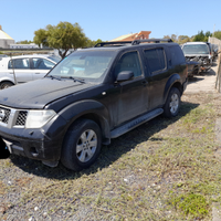 Nissan pathfinder 2.5 td 06 ricambi
