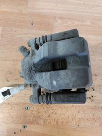 Pinza freno post dx TOYOTA RAV 4 4X4 2231cc 2006