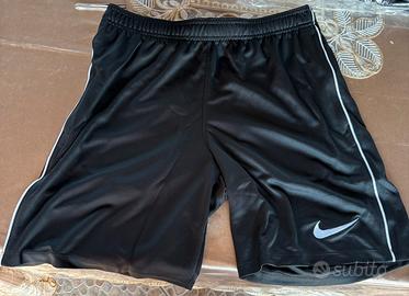 Pantaloncino nike nuovo