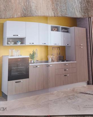 cucina nuova ancora imballata dal mobiliere