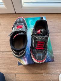 Scarpe Geox usate n.36 da bimbi