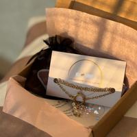 Collana con pendenti charms