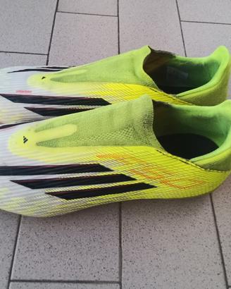 scarpe calcio .