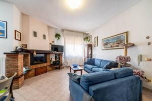 3 LOCALI A BARICELLA
