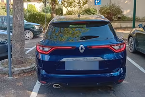 renault nuova megane station wagon