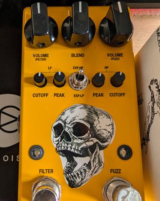 AC Noises Urla fuzz c-mos filter Korg synth
