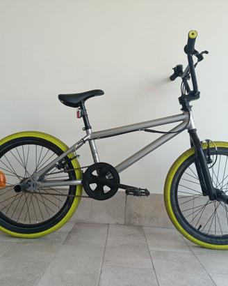 Bici bmx wipe 500 decathlon