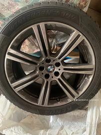 Gomme e cerchi bmw da 20 pollici