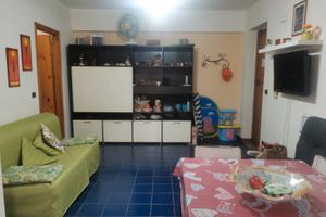 01 Fondachello bilocale con garage, fronte mare