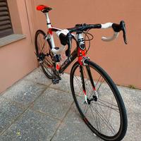 bici da corsa in carbonio come nuova!