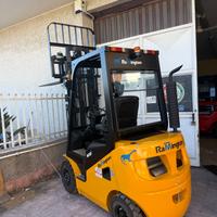 Carrello elevatore NUOVO