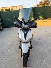 scooter beverly 400s