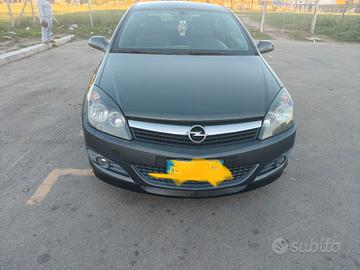 Opel Astra GTC 1.7 125cv