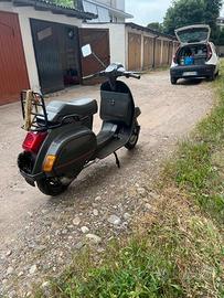 In blocco tutte e tre le vespe