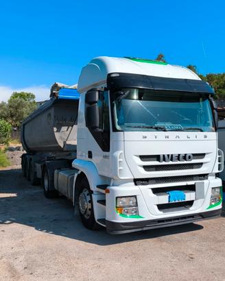 Trattore stralis 480