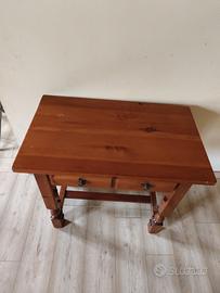 mobiletto in legno