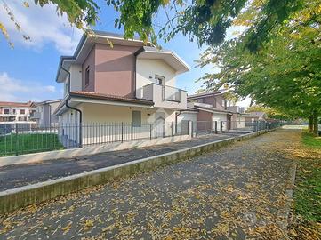 3 LOCALI A POZZUOLO MARTESANA