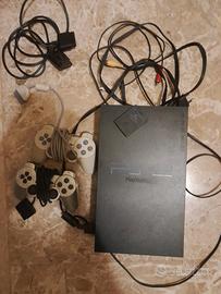 PS2 completa 2 joypad  6 giochi 100 demo