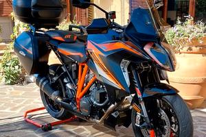 KTM 1290 gt
