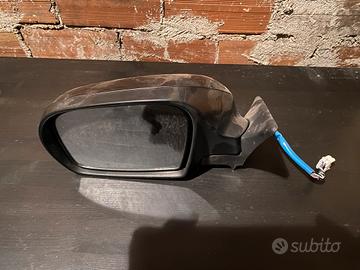 Specchietti retrovisori e portiere subaru outback