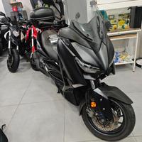 Yamaha X-Max 400 Iron max