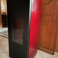 STUFA A PELLET CAMINETTI MONTEGRAPPA