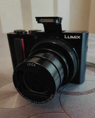 FOTOCAMERA COMPATTA TRAVEL ZOOM PANASONIC DC-TZ200