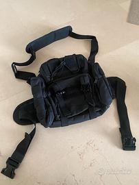 Marsupio nero con cinta