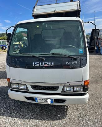 105 AUTOCARRO RIBA TRILA DEL 05 ISUZU IN SALDO