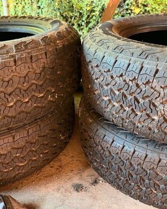 4 Pneumatici Goodyear Wrangler Territory AT/S 255/