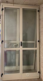 Finestre e persiane in alluminio 