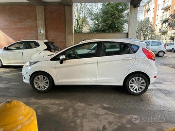 Auto Perfetta, Fiesta  a GPL