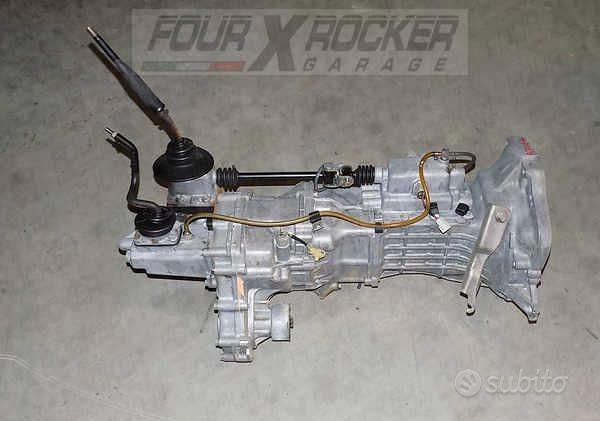 Leveraggi interni tergicristalli anteriori Daihatsu Feroza 1.6 - Four X  Rocker