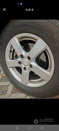cerchi con pneumatici da neve per Kia Sportage 