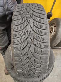 4 Pneumatici TOYO 205/55 R16 – Modello OB5944