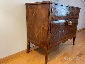 Cassettone antiquariato