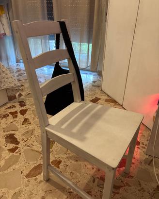 4 sedie legno Ikea