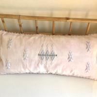 2 cuscini molto belle lungi 88x40 Zara Home