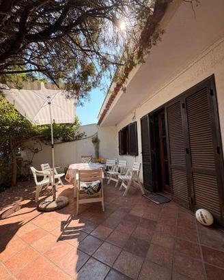 Villa 100 Mt dal mare anche a giorni