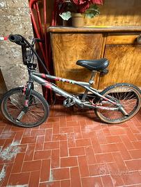 Bici bmx atala
