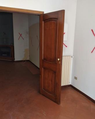 Porte interne in legno massello