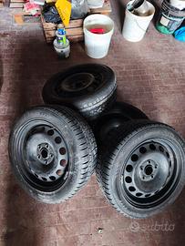 Gomme+Cerchi in ferro 16"