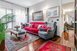 3 LOCALI CON CUCINA ABITABILE COMPLETAMENTE RISTRU