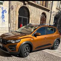 “Dacia Sandero Stepway 2021 – 40.000 km – Full Opt