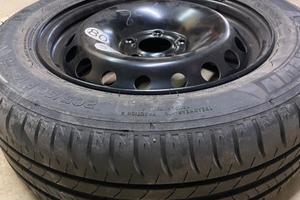 Ruota di scorta Michelin 205/60 R16 + crick+chiave