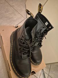 dr. martens 